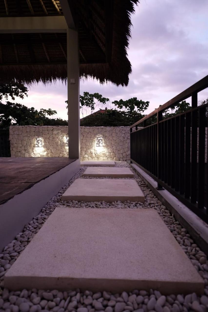 The Avani Villas Kuta Lombok Exterior foto